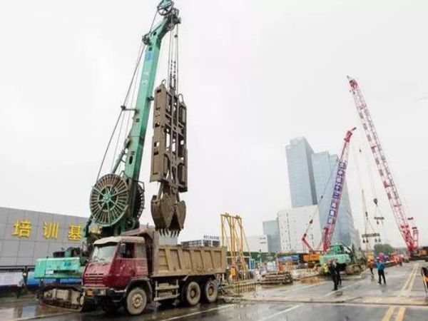 平原县吊车租赁_省直辖县级专业吊车出租公司